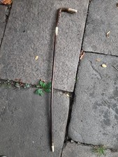 canne en bois et os ? ou autre matiere ? artisanale art populaire