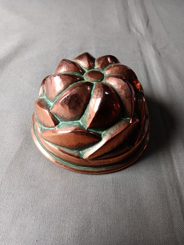 Ancien moule gâteaux - moule, À