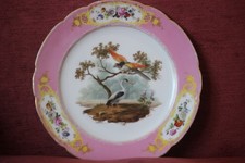 Assiette en porcelaine de
