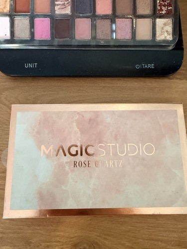 Lot palettes maquillage - palettes,