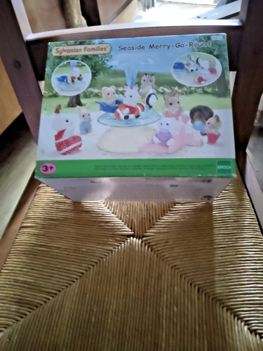 Boite neuve sylvanian families - neuve,