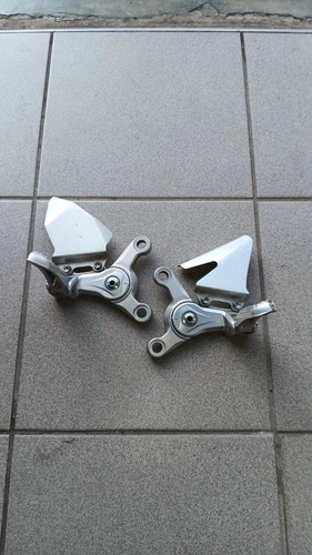 Repose pieds agusta post - f4,