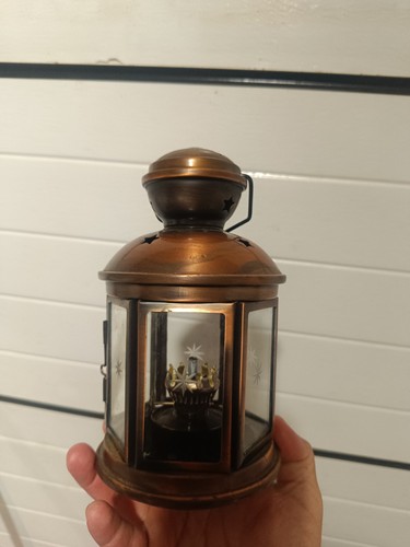 Lampe pétrole lanterne - à,