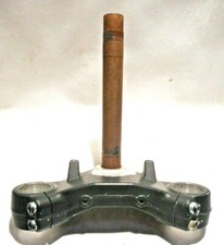 Té de fourche inférieur