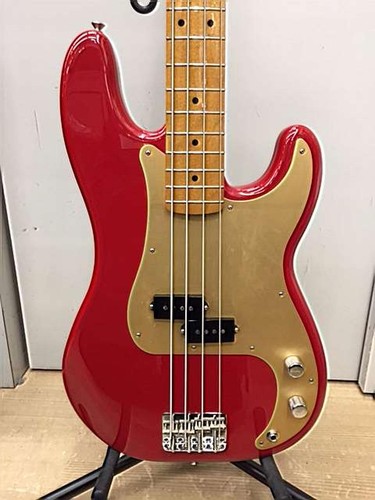 Guitare basse électrique