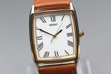 Vintage 2000 [N MINT] New Batt SEIKO 5P31-5E10 Gold Roman Mens Qz Watch JAPAN