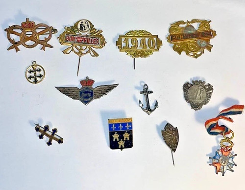 Ancien rare lot insignes - rare, d'insignes