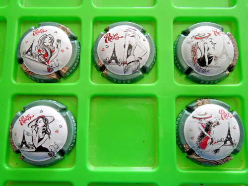 Série capsules de - série,