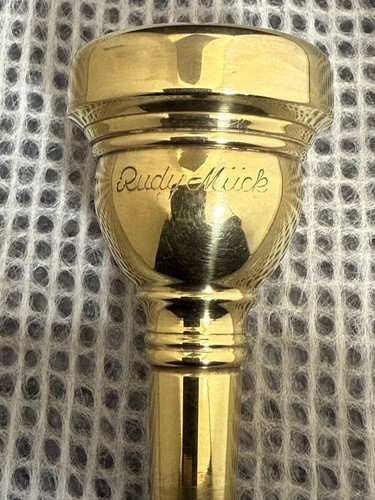 Vintage rudy muck cushon - vintage,