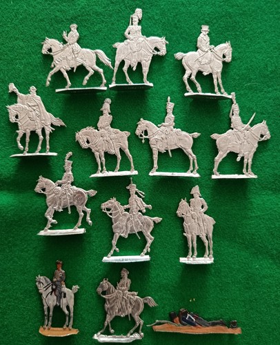 Plats étain napoléon - plats,