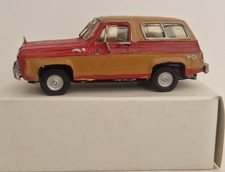 HV Model 1/43 - Kit monté