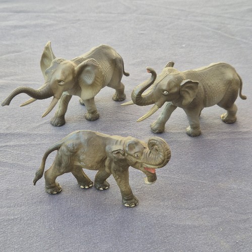 Lot éléphants anciens - de,