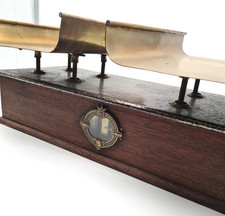 Ancienne Balance de commerce