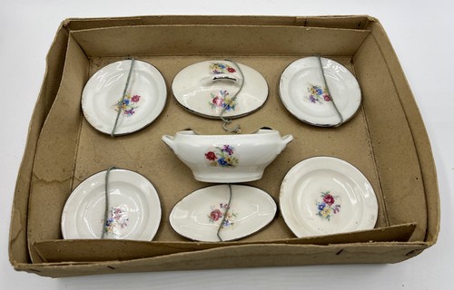 Dinette porcelaine soupière - -,