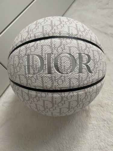 Ballon basket dior - ballon,