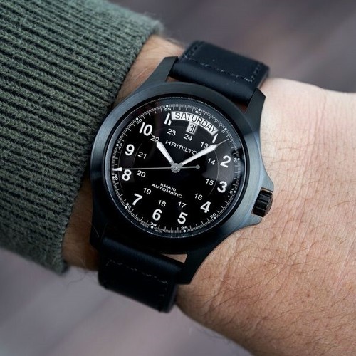 Voiture hamilton khaki - voiture, field