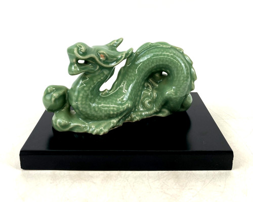 Ancienne statue dragon