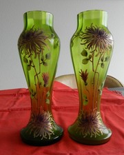 Paire de vases émaillés fin