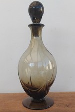 Carafe en verre fumé marron