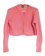Petit gilet rose en mohair