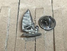 pins PLANCHE à VOILE sport olympique