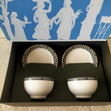 Livré dans une boîte cadeau