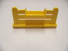 PLAYMOBIL (T2123) EQUESTRIAN CENTER - Large Yellow Feeder 3120