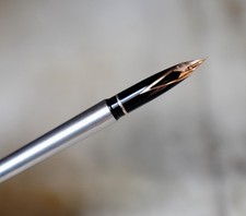 STYLO PLUME SHEAFFER TARGA