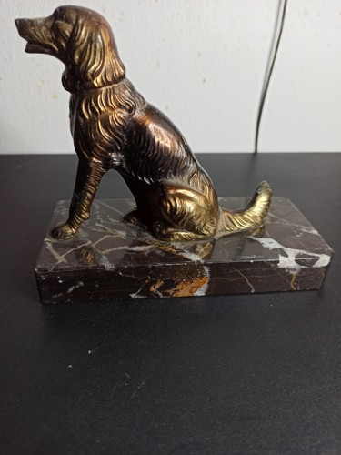 Sculpture chien serre - ,