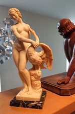 Sculpture Art Déco Léda et le cygne signée Amilcare Santini