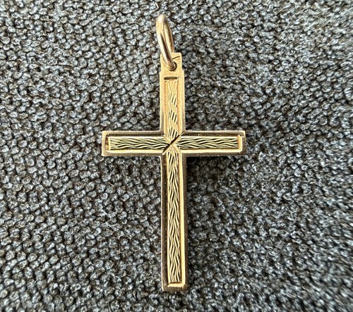Croix massif carats - en,