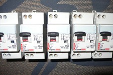 DISJONCTEUR DIFFERENTIEL 16A