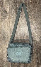 Kipling Live Light Crossbody