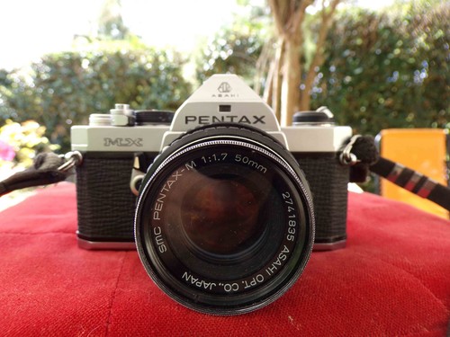 Pentax 35mm slr film camera - film,