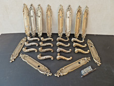 Lot 14  poignées + 12 plaques