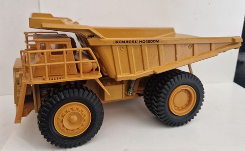 Yonezawa dumper komatsu - yonezawa,