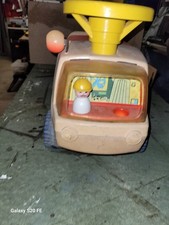  explorer 980 jouet fischer price avec une figurine