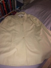 BURBERRY CAPE MANTEAU LAINE