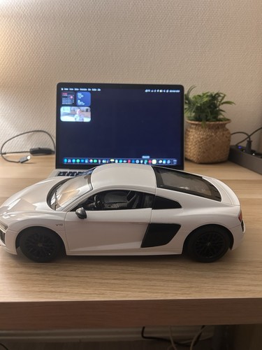 Audi v10 voiture - audi, r8