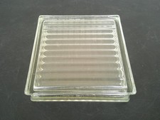 BRIQUE DE VERRE  TRES EPAISSE