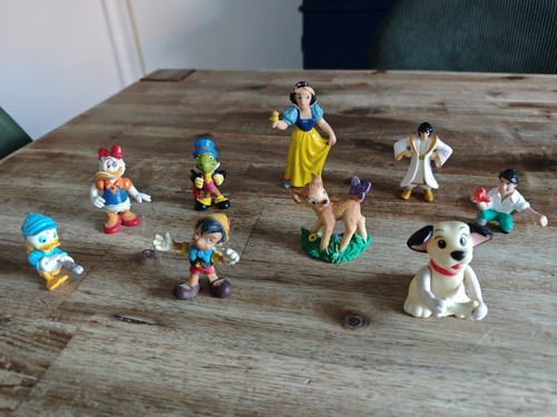 Lot figurines disney - lot,