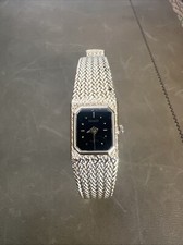 Vintage Gold Metal Quartz Women's Watch Ref I535