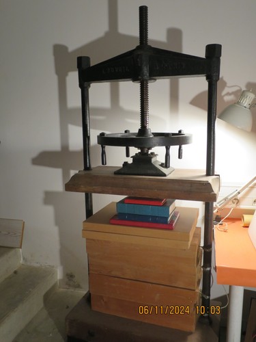 Presse percussion - a,