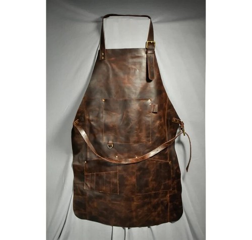 Tablier cuir marron fait - en,