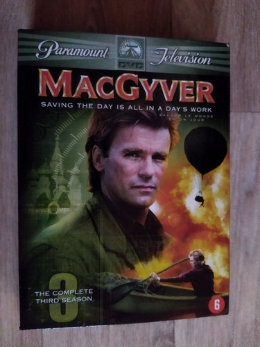 Macgyver saison coffret - -,