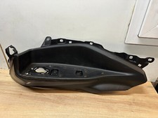 MARCHE PIED CARENAGE LATERAL