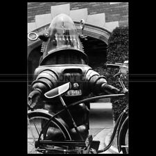 Photo F.028581 ROBBY THE ROBOT