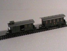 lot 2 voitures voyageurs HO MARKLIN 3RAILS/VOY 2CLASSE SUISSE+FOURGON BAGAGES/ O