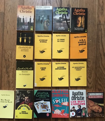 Lot livres agatha - ,