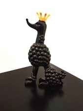 Sculpture, statue, animal